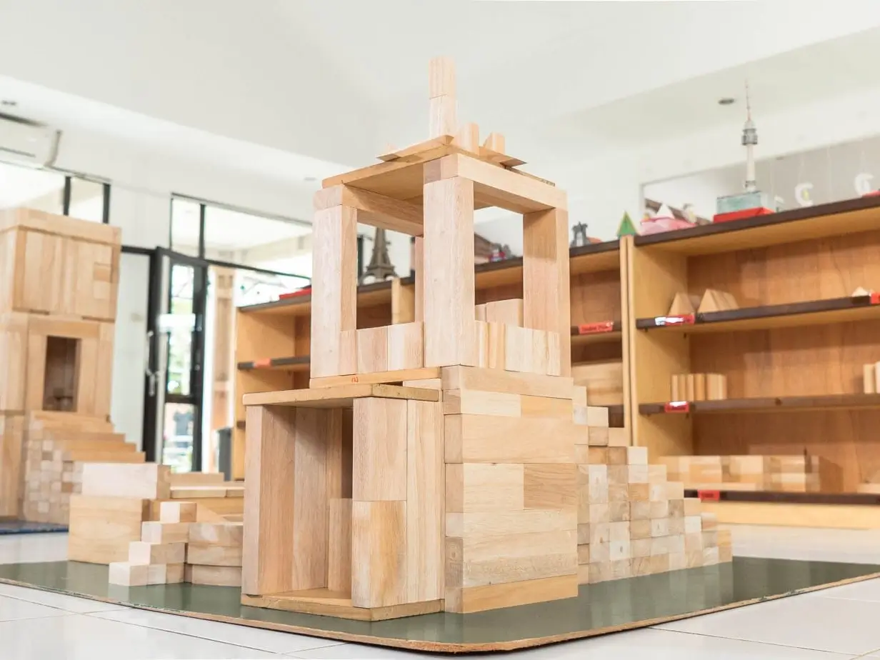 Hasil karya bangunan dari balok