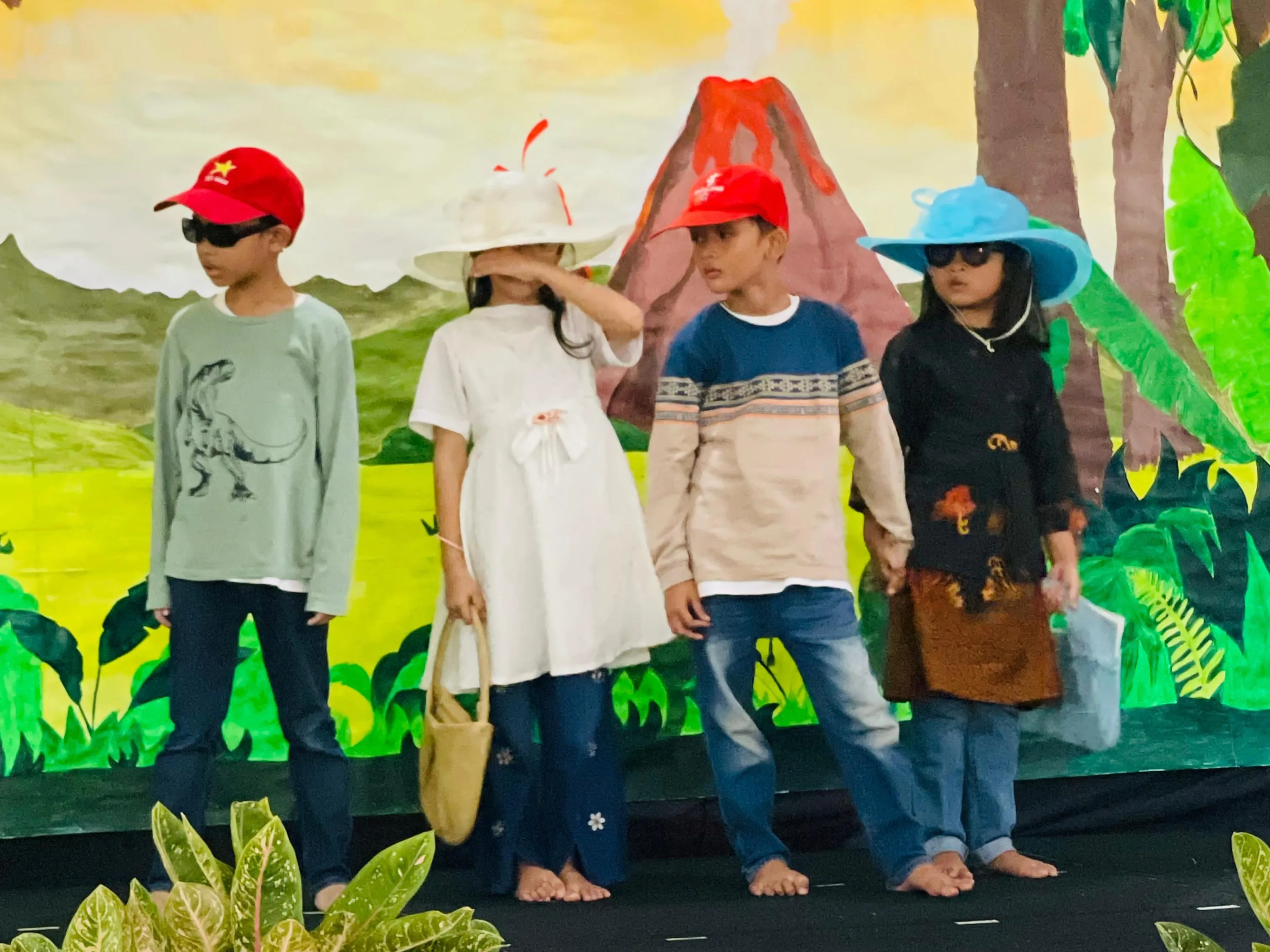 Suasana anak-anak bermain di Sentra Peran