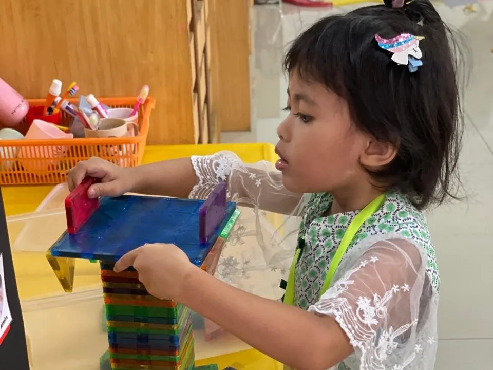 Suasana kegiatan di Sentra Persiapan